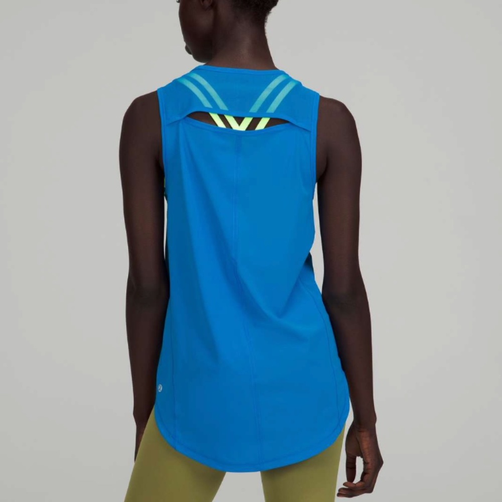 Lululemon Sculpt Tank Top - Sz 10 Poolside